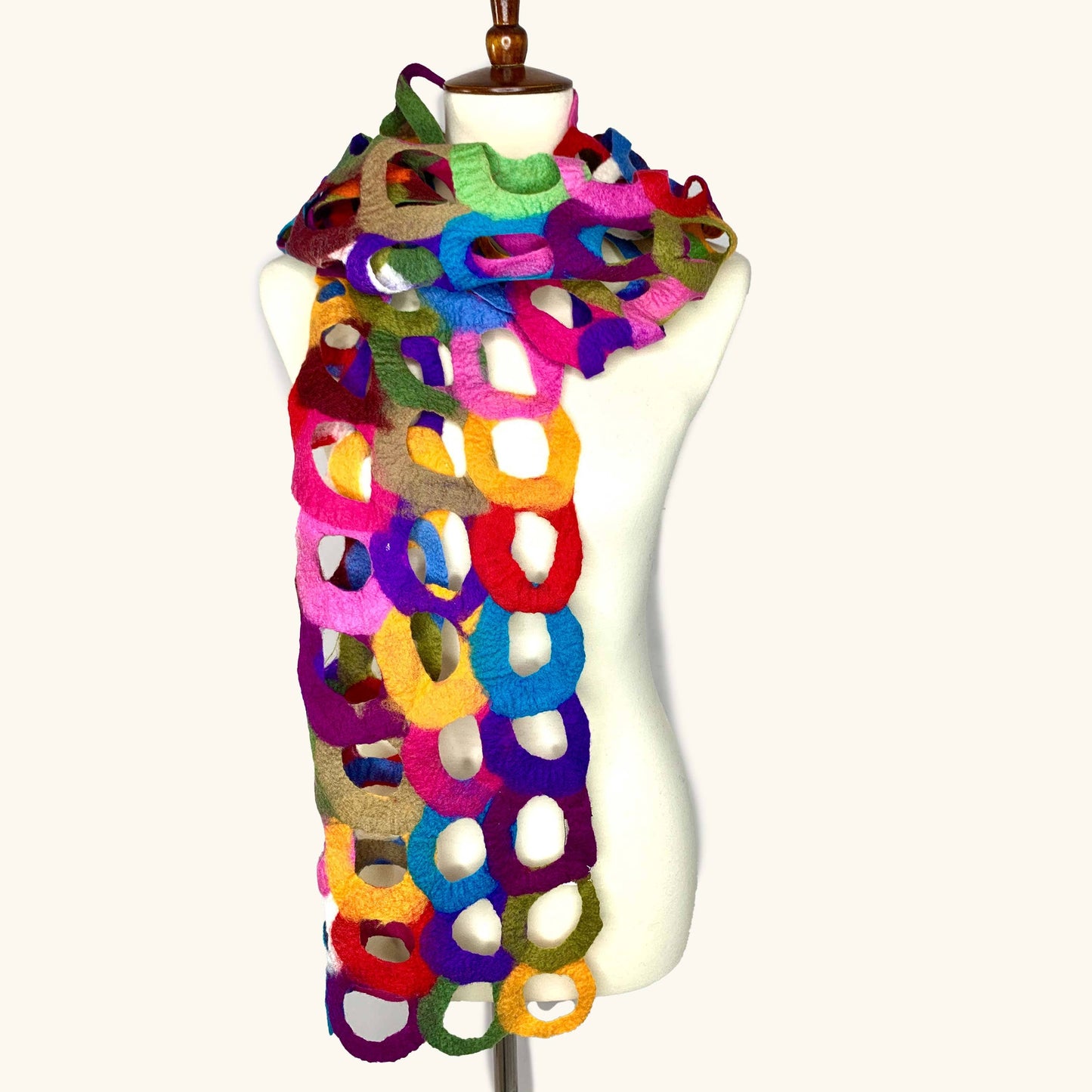 Vibe - Interlocking Multicolor